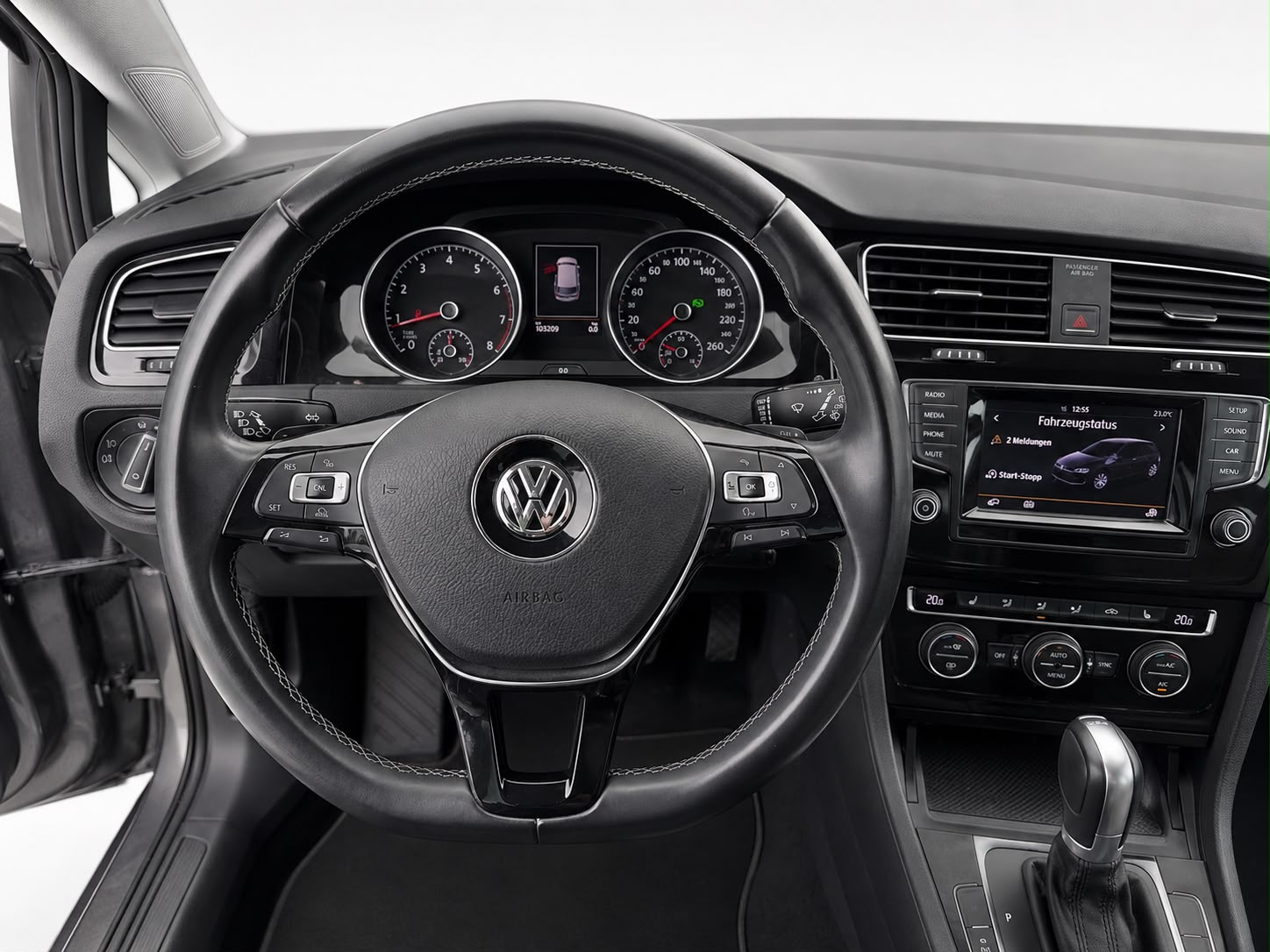 Volkswagen Golf 1.2 TSI BlueMotion Technology DSG CUP 5
