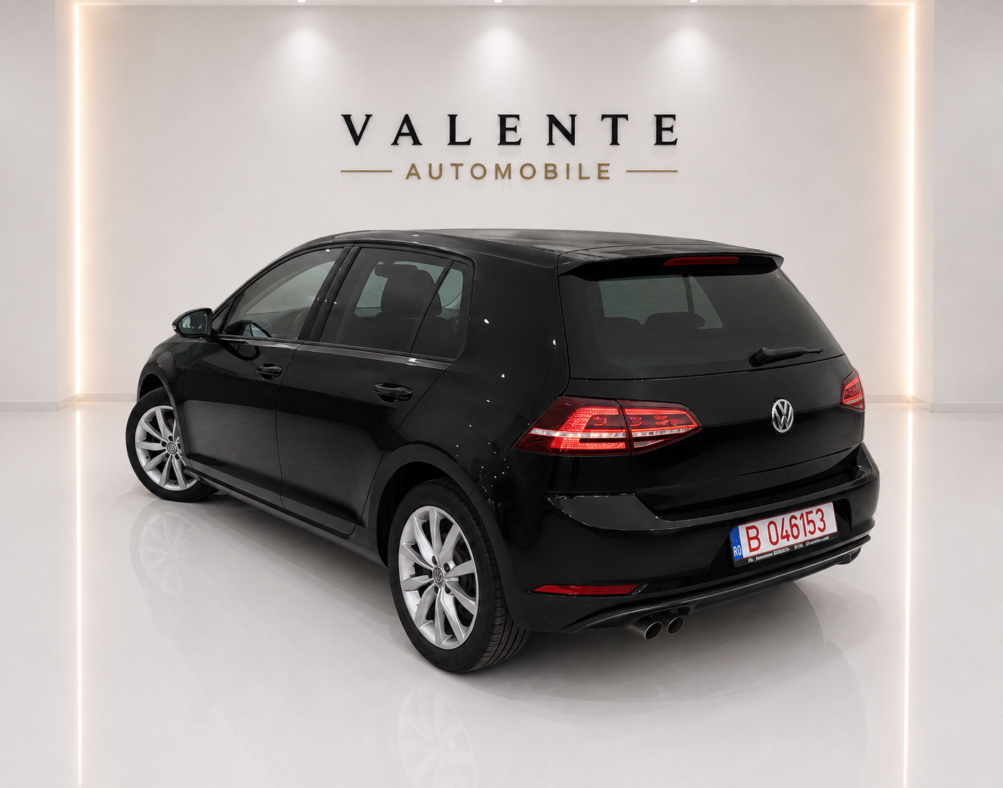 Volkswagen Golf 1.4 TSI BlueMotion Technology DSG Lounge 4