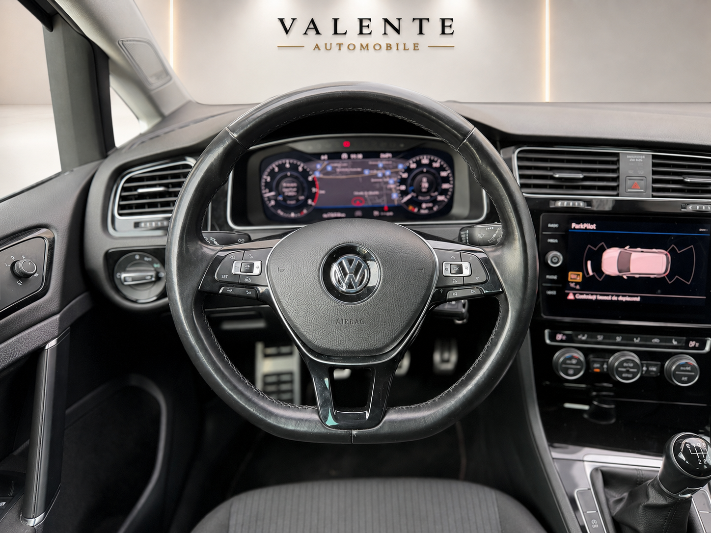 Volkswagen Golf 1.4 TSI Sound 5